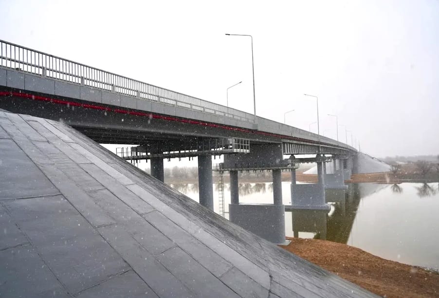 В Астраханской области досрочно обновлен мост через ерик Кушумбет
